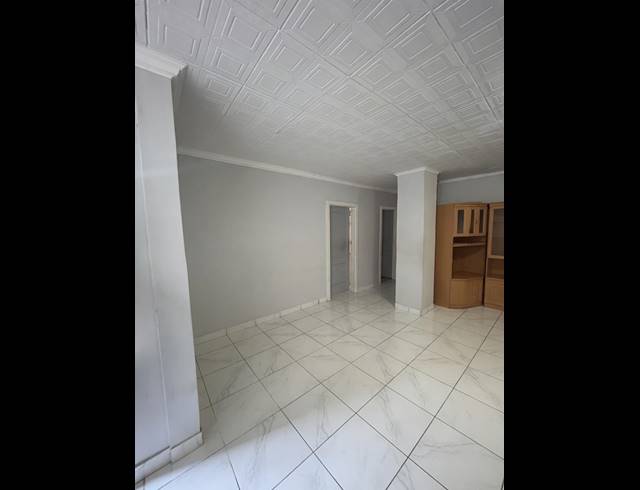 5 BEDROOM FREESTANDING FOR SALE IN QUIGNEY